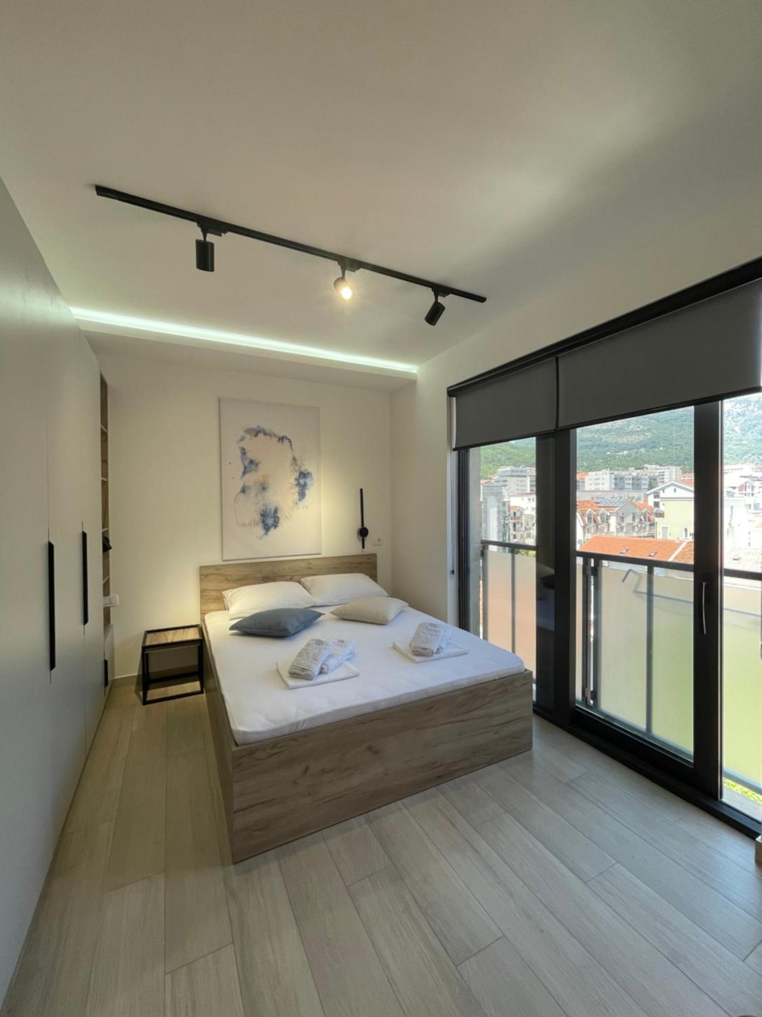 Dora Family Apartment Budva